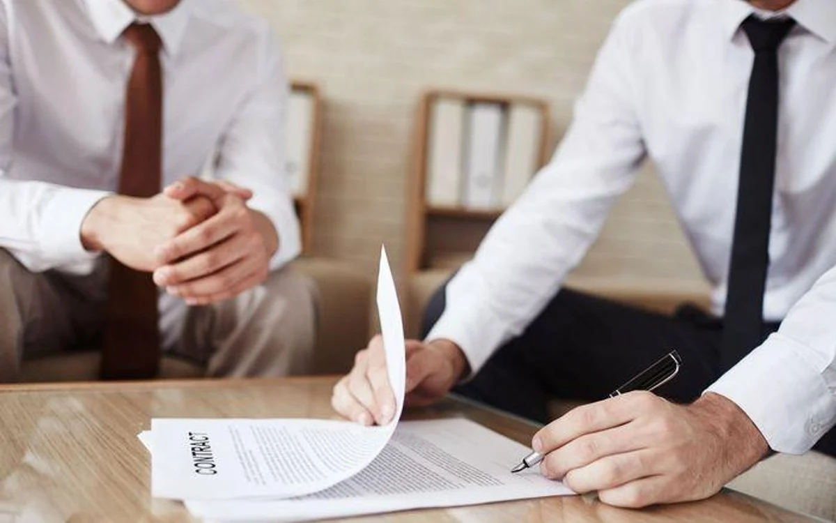 Umowa z członkiem zarządu – najważniejsze zapisy