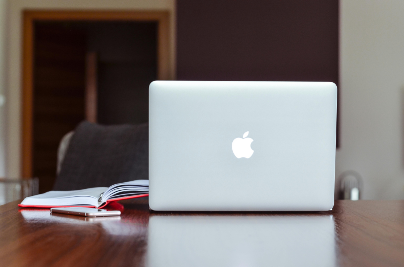 Mac (Apple) w biurze rachunkowym – czy programy księgowe działają na systemie macOS bez Parallels i emulatorów Windowsa?